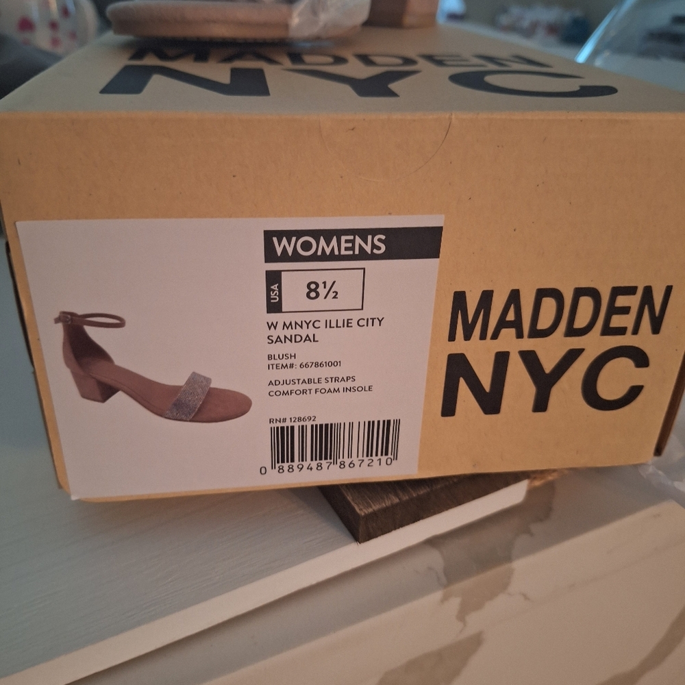 Madden Ny City Blush Color New Reinstone Front